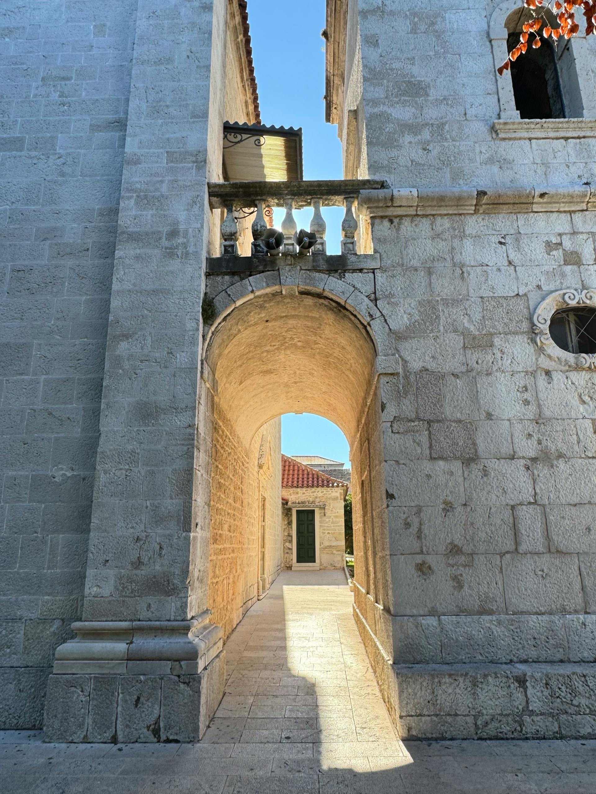 XV century Venetian stone archway in the Mediterranean